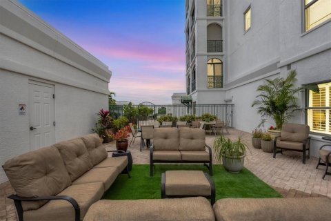 Condominio en venta en Sarasota, Florida, 3 dormitorios, 281.12 m2 № 2199775 - foto 3