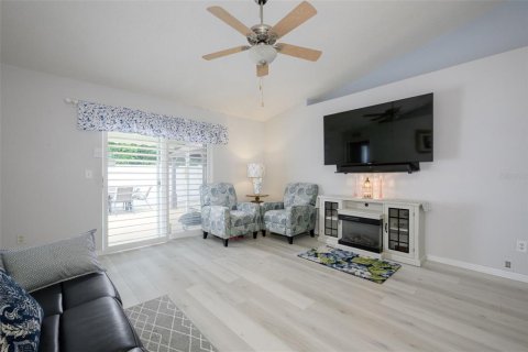 Villa ou maison à vendre à Palm Coast, Floride: 3 chambres, 116.31 m2 № 2133877 - photo 18