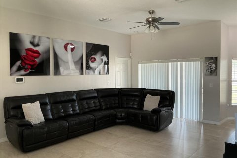 House in Brooksville, Florida 3 bedrooms, 168.9 sq.m. № 2098153 - photo 5