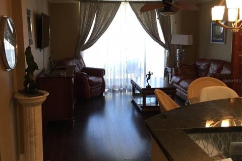 Copropriété à louer à Sarasota, Floride: 1 chambre, 66.33 m2 № 1913047 - photo 2