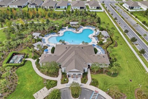 Villa ou maison à vendre à Kissimmee, Floride: 3 chambres, 156.08 m2 № 2396547 - photo 24