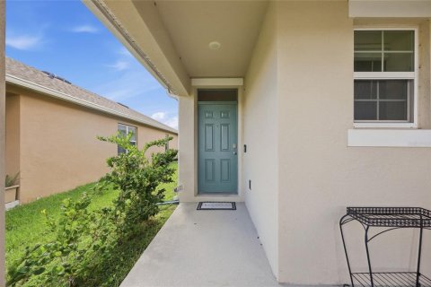 Villa ou maison à vendre à Kissimmee, Floride: 3 chambres, 156.08 m2 № 2396547 - photo 2