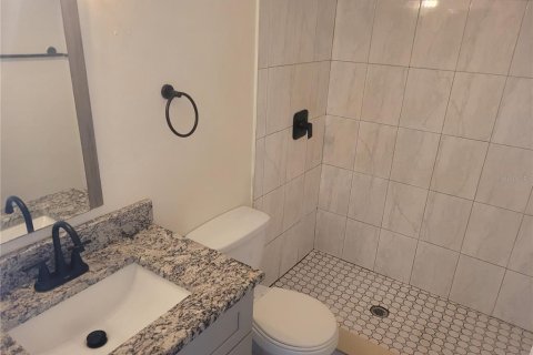 Townhouse in Apopka, Florida 2 bedrooms, 64.85 sq.m. № 2148682 - photo 13