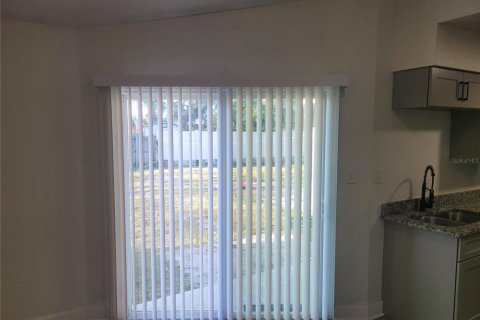 Townhouse in Apopka, Florida 2 bedrooms, 64.85 sq.m. № 2148682 - photo 24