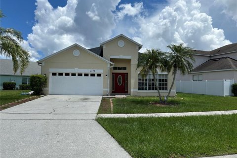 House in Kissimmee, Florida 4 bedrooms, 183.2 sq.m. № 1806596 - photo 1