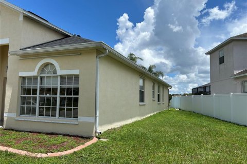 House in Kissimmee, Florida 4 bedrooms, 183.2 sq.m. № 1806596 - photo 5