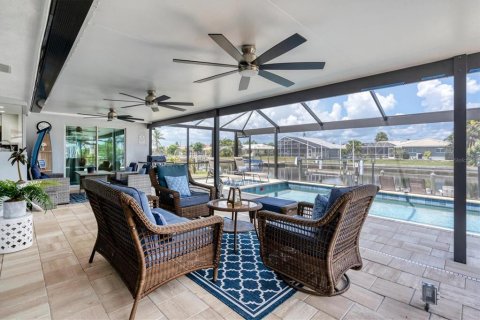 House in Punta Gorda, Florida 3 bedrooms, 133.69 sq.m. № 1637511 - photo 30