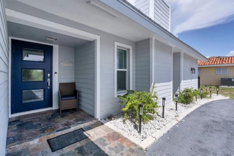House in Punta Gorda, Florida 3 bedrooms, 133.69 sq.m. № 1637511 - photo 2