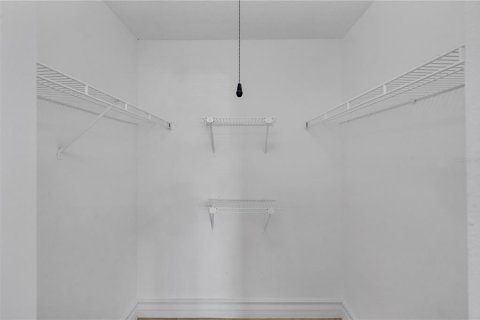 Купить кондоминиум в Киссимми, Флорида 4 комнаты, 80.82м2, № 1911786 - фото 25