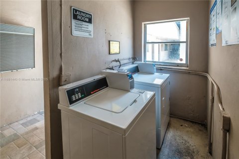 Apartamento en alquiler en North Miami Beach, Florida, 1 dormitorio, 60.39 m2 № 1944701 - foto 8