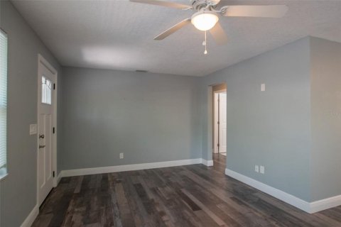 Casa en alquiler en Dunedin, Florida, 2 dormitorios, 102.19 m2 № 1918650 - foto 11