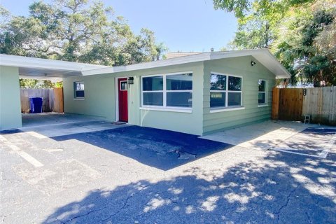 Casa en alquiler en Dunedin, Florida, 2 dormitorios, 102.19 m2 № 1918650 - foto 1