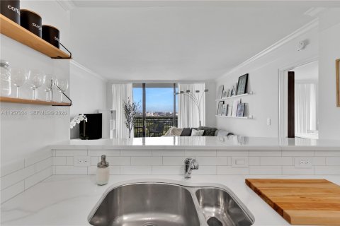 Снять в аренду кондоминиум в Майами, Флорида 1 спальня, 89.09м2, № 2053047 - фото 19