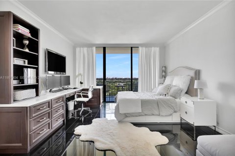 Снять в аренду кондоминиум в Майами, Флорида 1 спальня, 89.09м2, № 2053047 - фото 30