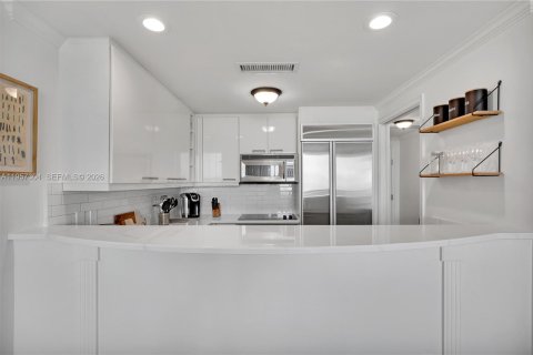 Снять в аренду кондоминиум в Майами, Флорида 1 спальня, 89.09м2, № 2053047 - фото 21