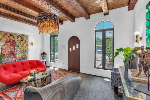 Casa en venta en Hollywood, Florida, 4 dormitorios, 362.32 m2 № 2074670 - foto 6