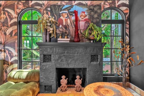 Casa en venta en Hollywood, Florida, 4 dormitorios, 362.32 m2 № 2074670 - foto 24