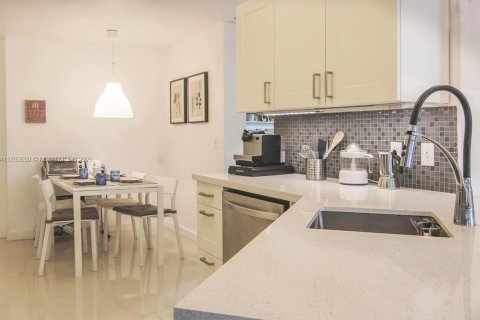Купить кондоминиум в Авентура, Флорида 3 спальни, 122.63м2, № 1707691 - фото 15