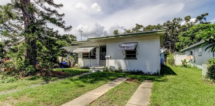 Casa en Saint Petersburg, Florida 2 dormitorios, 67.63 m2 № 1918172