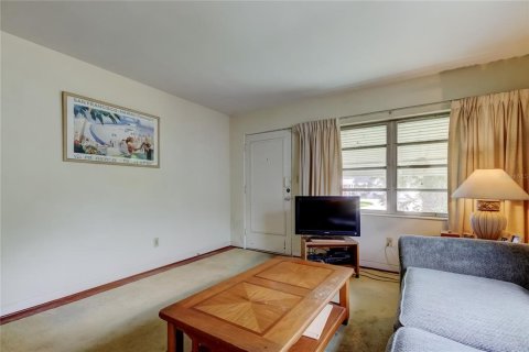 Villa ou maison à vendre à Saint Petersburg, Floride: 2 chambres, 67.63 m2 № 1918172 - photo 4