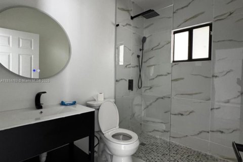 Casa en venta en Miami, Florida, 3 dormitorios, 110.93 m2 № 1967003 - foto 20