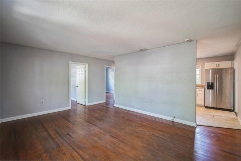 Купить виллу или дом в Плант-Сити, Флорида 3 комнаты, 117.8м2, № 1608235 - фото 17