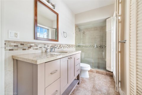 Купить кондоминиум в Корал-Гейблс, Флорида 2 спальни, 189.15м2, № 2043791 - фото 18