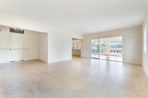 Купить кондоминиум в Корал-Гейблс, Флорида 2 спальни, 189.15м2, № 2043791 - фото 4