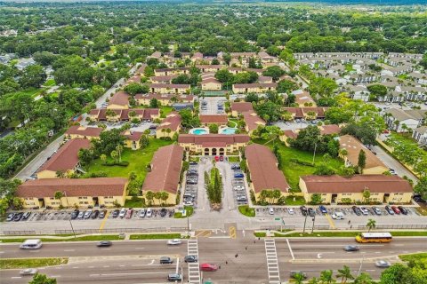 Copropriété à vendre à Tampa, Floride: 3 chambres, 147.53 m2 № 1904222 - photo 17