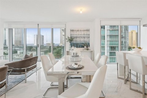 Copropriété à louer à Sunny Isles Beach, Floride: 3 chambres, 175.77 m2 № 1944417 - photo 7