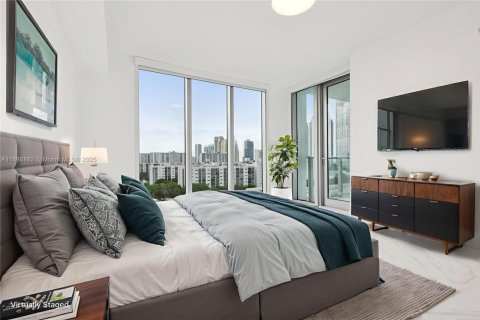 Copropriété à louer à Sunny Isles Beach, Floride: 3 chambres, 175.77 m2 № 1944417 - photo 24