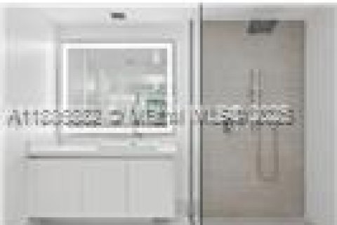 Copropriété à louer à Sunny Isles Beach, Floride: 3 chambres, 175.77 m2 № 1944417 - photo 29