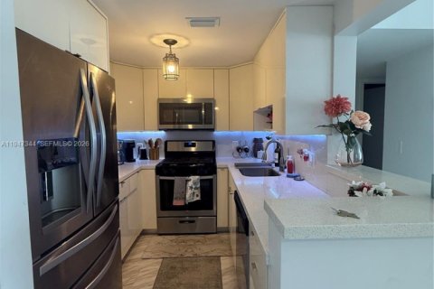 Купить кондоминиум в Майами-Бич, Флорида 1 спальня, 67.35м2, № 2005467 - фото 3