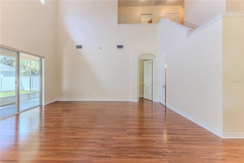House in Spring Hill, Florida 4 bedrooms, 259.75 sq.m. № 2225262 - photo 22