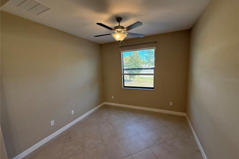 House in Wimauma, Florida 2 bedrooms, 156.35 sq.m. № 2134418 - photo 10