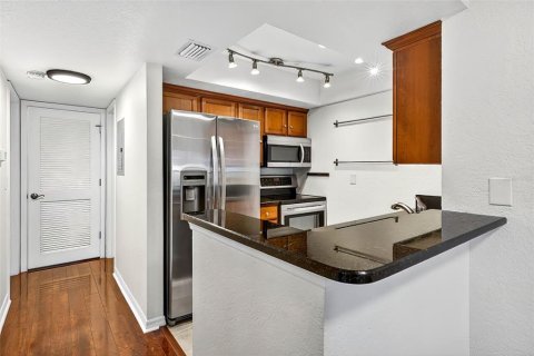 Copropriété à vendre à Dunedin, Floride: 1 chambre, 75.99 m2 № 1848106 - photo 3