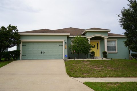 House in Davenport, Florida 4 bedrooms, 196.21 sq.m. № 1563729 - photo 1