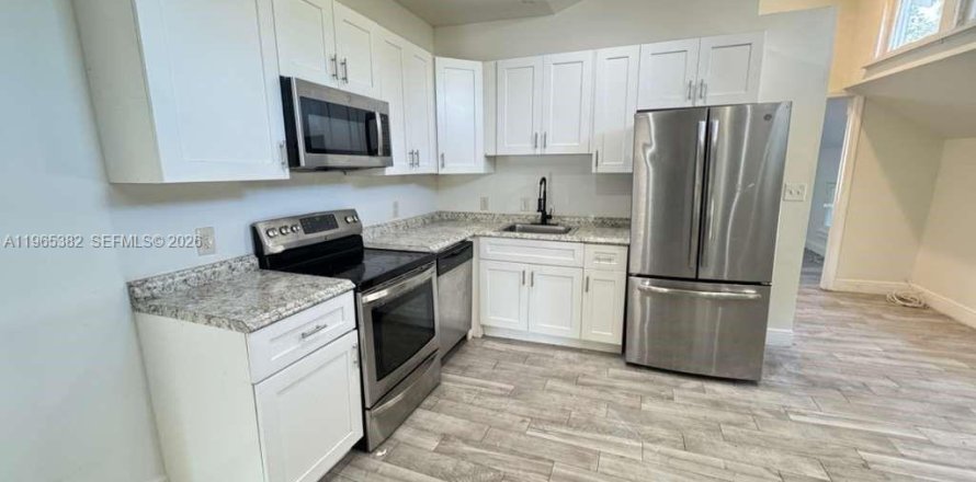 Casa en Lake Worth, Florida 2 dormitorios № 2026961