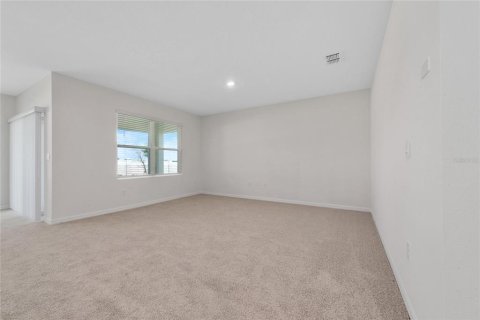 House in Haines City, Florida 3 bedrooms, 155.33 sq.m. № 1901056 - photo 13
