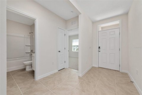 House in Haines City, Florida 3 bedrooms, 155.33 sq.m. № 1901056 - photo 5