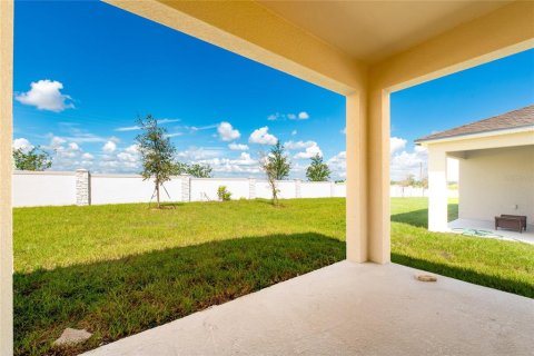 House in Haines City, Florida 3 bedrooms, 155.33 sq.m. № 1901056 - photo 28