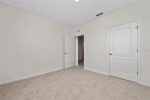 House in Haines City, Florida 3 bedrooms, 155.33 sq.m. № 1901056 - photo 7