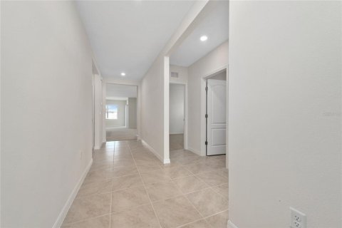 House in Haines City, Florida 3 bedrooms, 155.33 sq.m. № 1901056 - photo 4