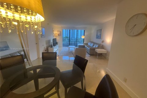 Copropriété à louer à Aventura, Floride: 2 chambres, 98.66 m2 № 1921353 - photo 19