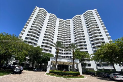 Copropriété à louer à Aventura, Floride: 2 chambres, 98.66 m2 № 1921353 - photo 2