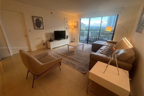Copropriété à louer à Aventura, Floride: 2 chambres, 98.66 m2 № 1921353 - photo 16