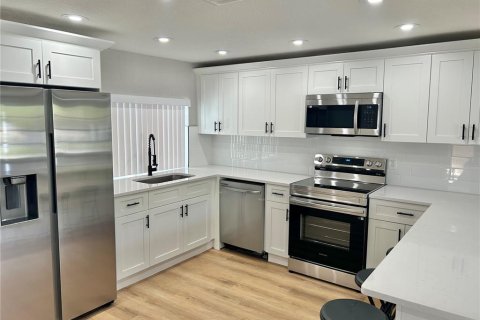 Casa en venta en New Port Richey, Florida, 3 dormitorios, 106.09 m2 № 1910645 - foto 13