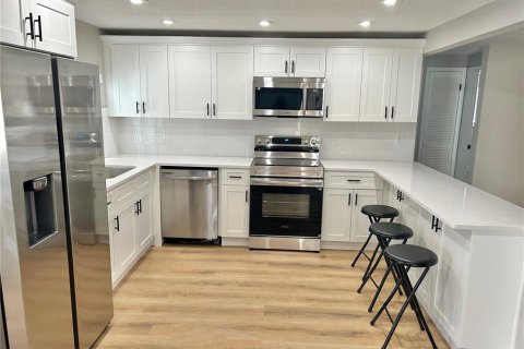 Casa en venta en New Port Richey, Florida, 3 dormitorios, 106.09 m2 № 1910645 - foto 11
