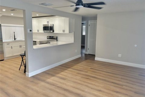 Casa en venta en New Port Richey, Florida, 3 dormitorios, 106.09 m2 № 1910645 - foto 21
