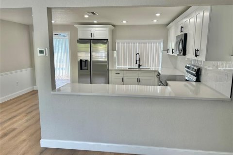 Casa en venta en New Port Richey, Florida, 3 dormitorios, 106.09 m2 № 1910645 - foto 15